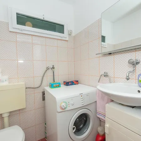 Peace Point Zrnovnica