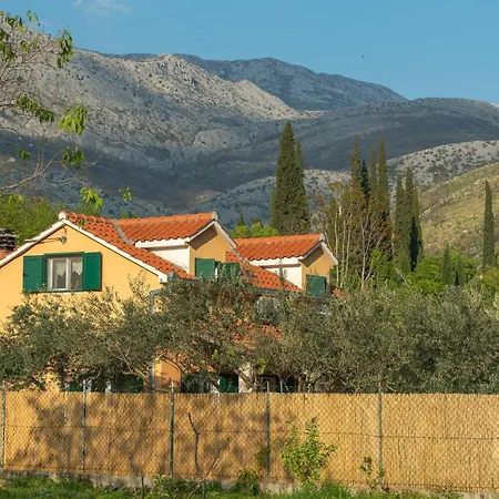 Peace Point Zrnovnica