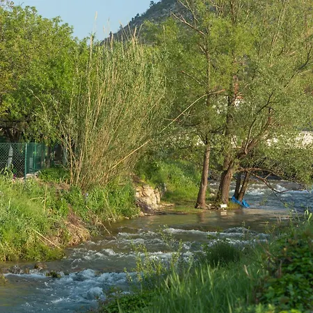 Peace Point Zrnovnica